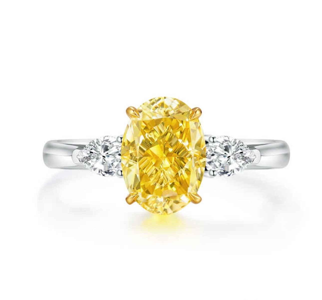 ソリティアリング イエローダイヤモンド1.8ct 18Kホワイトゴールド 3.22g鑑定書付き