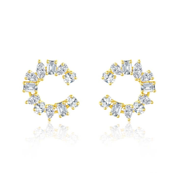 シーシェイプスタッドピアス 主石0.567ct 副石0.987ct K18イエローゴールド2.48g