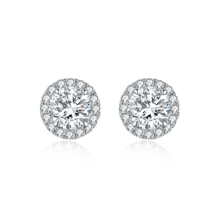 ハローピアス 主石1.016ct 副石0.201ct K18ホワイトゴールド 総重量2.02g