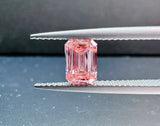 ピンクラボダイヤモンド 1.07ct エメラルドカット VVS2 鑑定書付き